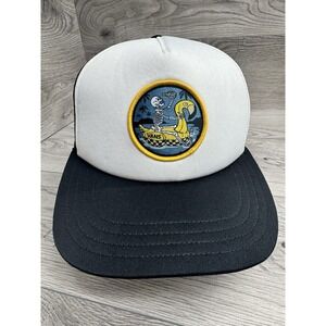 Vans Beer Float Skeleton Snapback Trucker Hat White black 5-Panel Cap